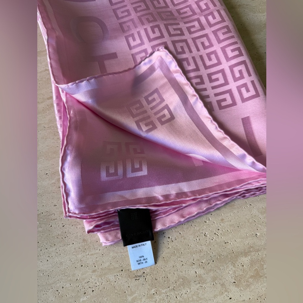 New Givenchy Silk Pink Large Scarf/Shawl - Picture 7 of 8